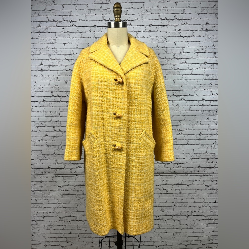 vintage tweed cocoon coat 1950s / 1960s Best & Co. black white boucle / oversized boxy car coat